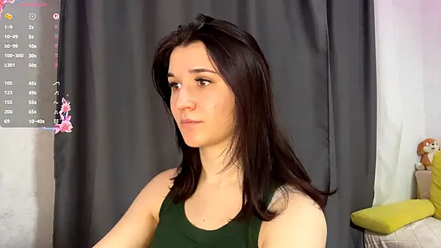 elaravoss online show from February 14, 2026, 2:36 pm