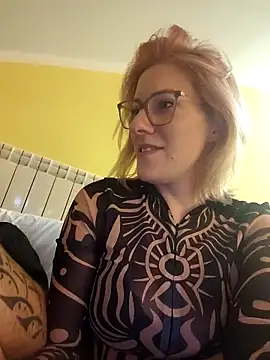 PolomaAndBobo online show from March 23, 2026, 10:03 pm