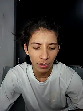 Snapshot of SolRakOF chatting on February 7, 2026, 4:05 am SolRakOF online show from February 7, 2026, 4:05 am