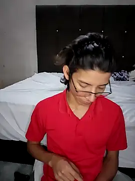 Snapshot of SolRakOF chatting on February 16, 2026, 4:14 pm SolRakOF online show from February 16, 2026, 4:14 pm