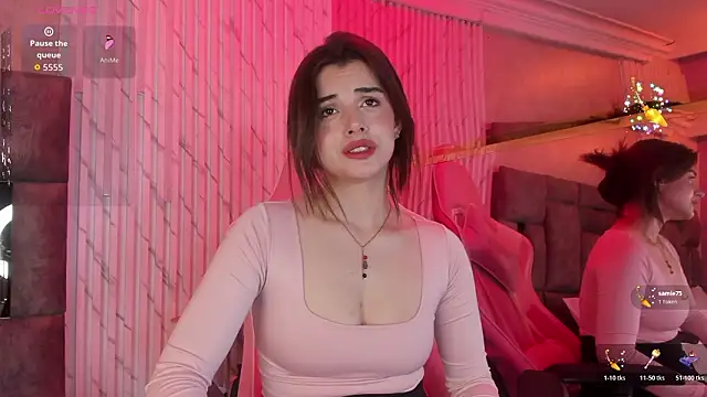 Snapshot of KatyParisi chatting on February 1, 2026, 9:13 pm KatyParisi online show from February 1, 2026, 9:13 pm