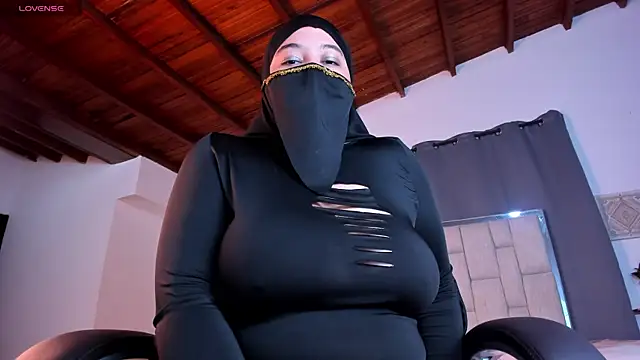 Snapshot of basima_haik chatting on February 24, 2026, 3:15 am basima haik online show from February 24, 2026, 3:15 am