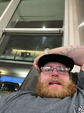 arcticman103 online show from February 13, 2026, 7:04 am