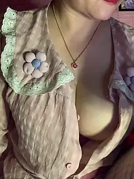 Star-sweet01 online show from February 10, 2026, 1:37 pm