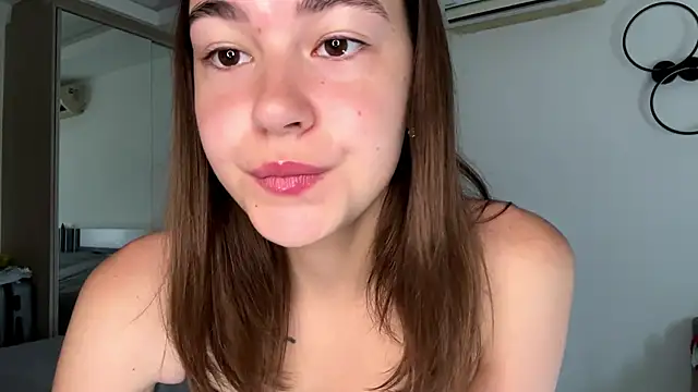 MauritaSpueler online show from March 6, 2026, 7:38 am