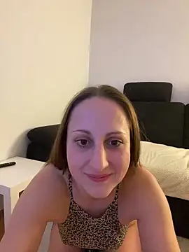 PicNic69x online show from March 27, 2026, 10:42 pm