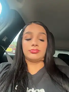 Samantha Mont online show from June 7, 2026, 3:16 pm