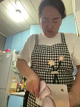 Youyou 12 online show from April 19, 2026, 11:09 am