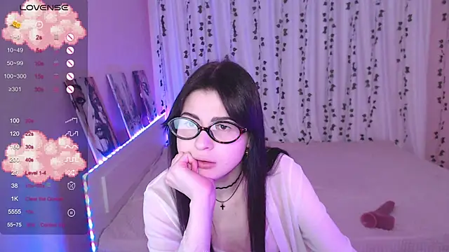 Stephanie Bloom online show from February 16, 2026, 8:05 pm