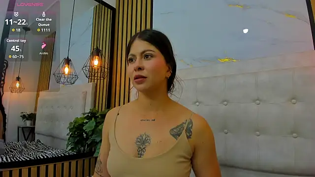 Scarlet Rosexx online show from March 19, 2026, 3:10 am