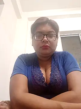 Elie Hallway online show from March 7, 2026, 6:49 pm