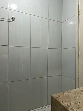 Manu Manu05 online show from April 21, 2026, 2:26 am