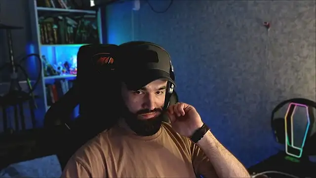  Mostly  online show from March 7, 2026, 4:48 pm