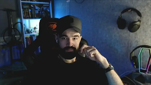  Mostly  online show from April 12, 2026, 7:41 pm