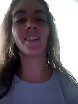 Snapshot of laparejaideal08 chatting on February 4, 2026, 8:14 pm laparejaideal08 online show from February 4, 2026, 8:14 pm