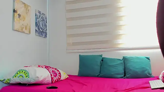 LunaLith online show from February 23, 2026, 3:42 pm