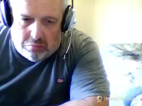 Snapshot of swichcassanesi chatting on May 22, 2026, 12:44 pm swichcassanesi online show from May 22, 2026, 12:44 pm