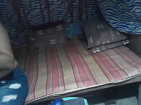 Snapshot of sexymom_siovie chatting on March 3, 2026, 6:30 am sexymom siovie online show from March 3, 2026, 6:30 am