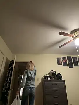 Snapshot of FireAfterDark chatting on February 20, 2026, 3:03 am FireAfterDark online show from February 20, 2026, 3:03 am