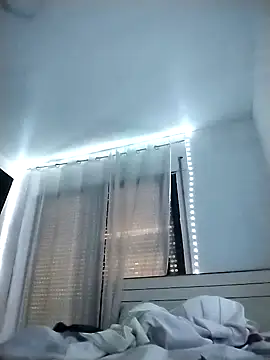 Snapshot of BoxedDitty chatting on February 15, 2026, 11:30 am BoxedDitty online show from February 15, 2026, 11:30 am