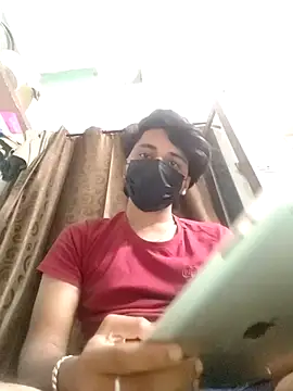 Snapshot of urs_daddy420 chatting on February 3, 2026, 1:38 pm urs daddy420 online show from February 3, 2026, 1:38 pm