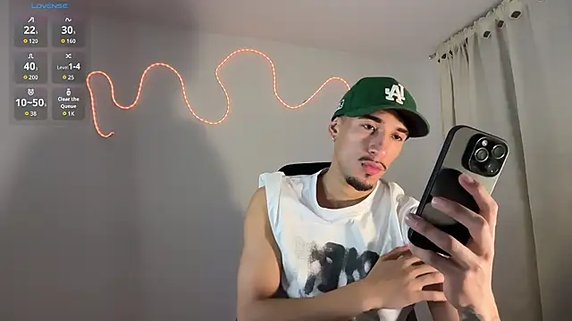 rafael stone11 online show from February 15, 2026, 4:31 am