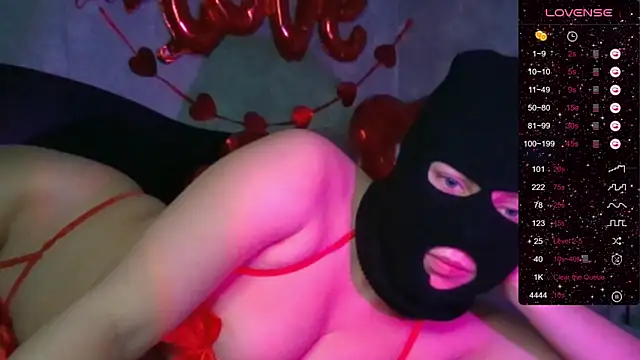 YenMoore online show from February 11, 2026, 12:54 pm