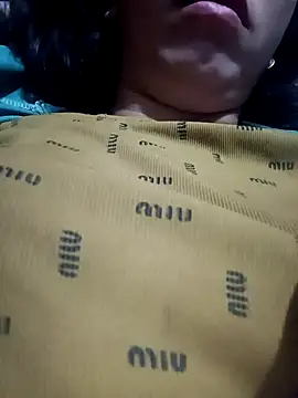 hot-luna- online show from March 24, 2026, 6:35 pm