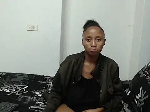 Snapshot of Amari_26 chatting on March 2, 2026, 7:21 pm Amari 26 online show from March 2, 2026, 7:21 pm