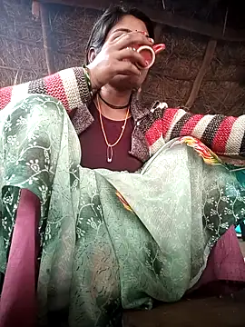 Snapshot of Hotty_raghni chatting on February 1, 2026, 3:49 am Hotty raghni online show from February 1, 2026, 3:49 am