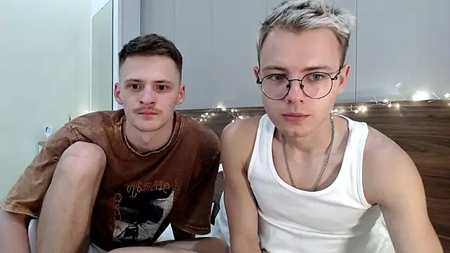 NikiKerryCum online show from February 2, 2026, 12:48 pm