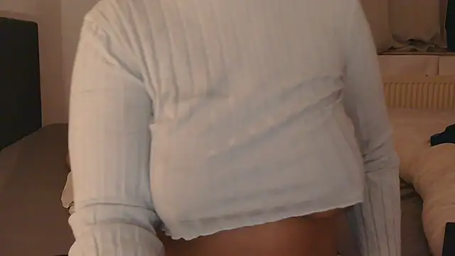 Popje94 online show from February 18, 2026, 7:54 pm