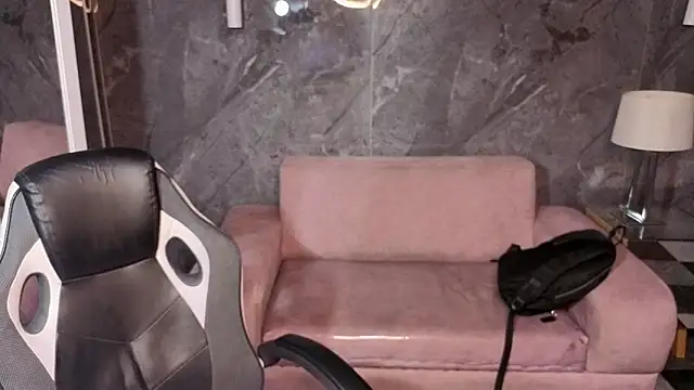 Sophie jones b online show from March 28, 2026, 11:54 am