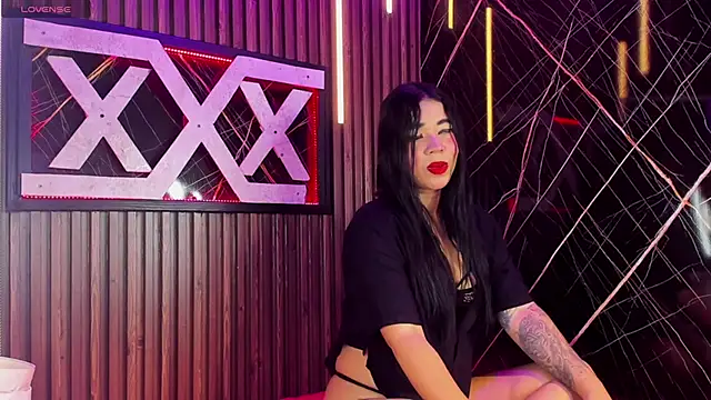 Snapshot of AriannaFoxxy chatting on February 6, 2026, 11:57 am AriannaFoxxy online show from February 6, 2026, 11:57 am