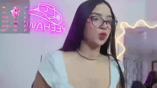 Snapshot of MILAH_TAY chatting on February 12, 2026, 11:49 am MILAH TAY online show from February 12, 2026, 11:49 am