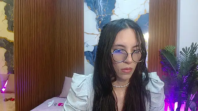 Athenaa tay online show from February 11, 2026, 7:19 pm