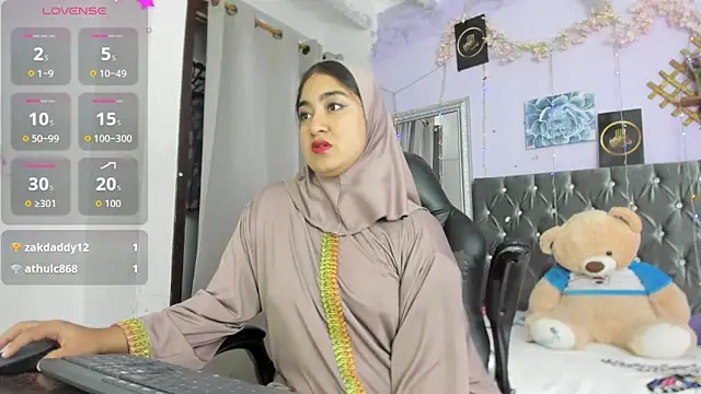 SamiraAwada online show from June 6, 2026, 7:29 pm