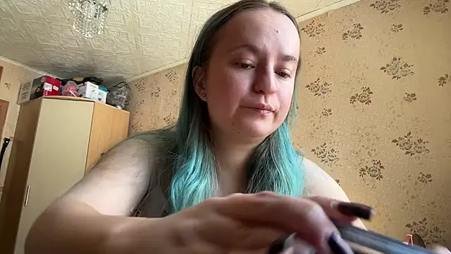 Bubblegum Tempt online show from March 7, 2026, 7:05 am