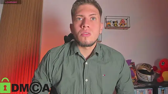 Snapshot of SebastianMaximoff_ chatting on February 19, 2026, 7:21 pm SebastianMaximoff online show from February 19, 2026, 7:21 pm