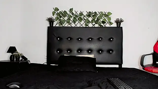 JERO TEASE S7S online show from April 11, 2026, 2:38 am