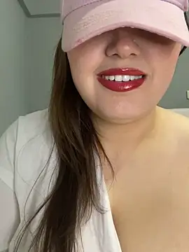 Snapshot of maryam-6 chatting on April 26, 2026, 7:33 pm maryam-6 online show from April 26, 2026, 7:33 pm