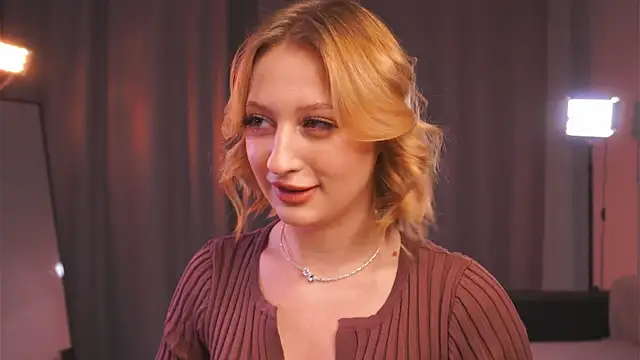 Snapshot of nikapie chatting on February 28, 2026, 2:51 pm nikapie online show from February 28, 2026, 2:51 pm