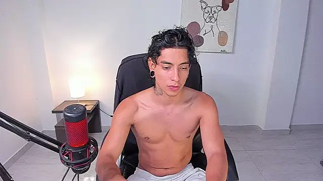 Snapshot of paisa_hotx chatting on February 11, 2026, 12:26 am paisa hotx online show from February 11, 2026, 12:26 am