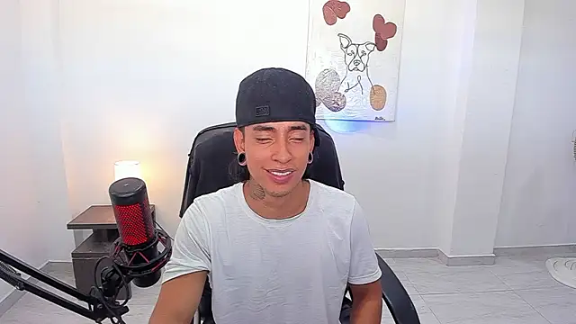 Snapshot of paisa_hotx chatting on February 22, 2026, 7:01 pm paisa hotx online show from February 22, 2026, 7:01 pm