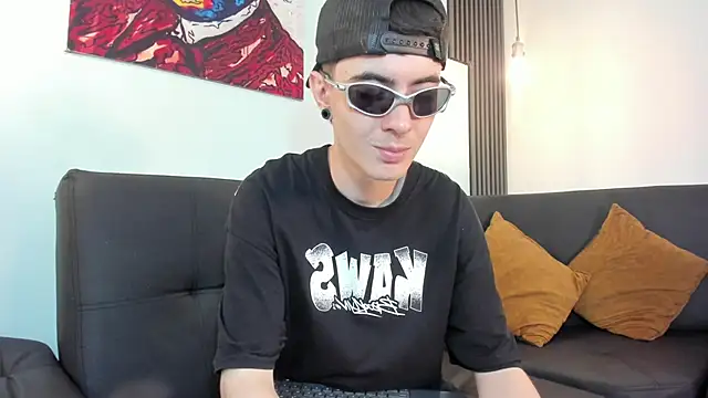 Snapshot of Lio_____ chatting on February 10, 2026, 3:32 am Lio online show from February 10, 2026, 3:32 am