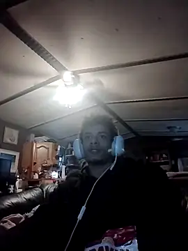 spooky425hd online show from April 5, 2026, 11:13 pm