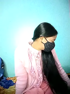 18 year old girl online show from February 14, 2026, 3:14 am