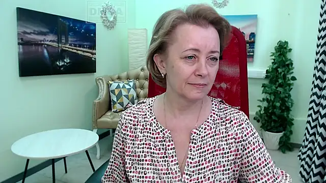 MONA W online show from March 27, 2026, 11:32 am