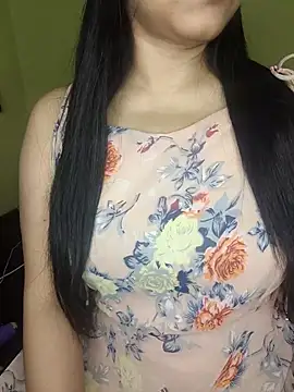 Snapshot of Ishaa_03 chatting on March 4, 2026, 8:09 am Ishaa 03 online show from March 4, 2026, 8:09 am