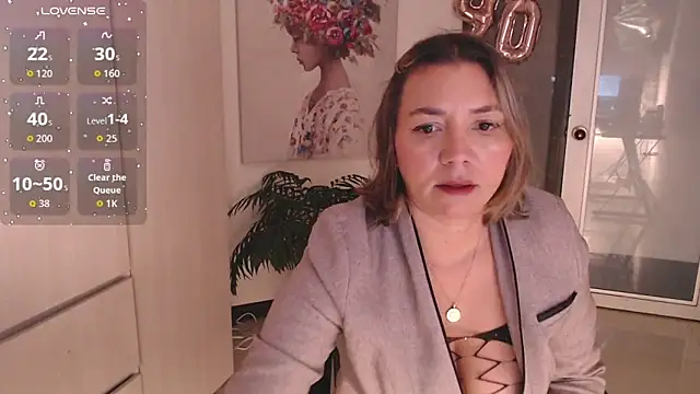 milfsecret69 online show from March 8, 2026, 11:36 am